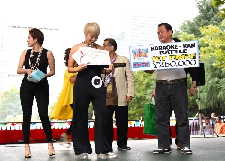 The Stage Performances: Everyone can Join!