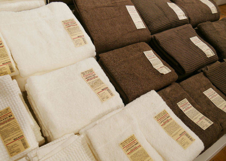 1. Organic Cotton Blend Face Towel