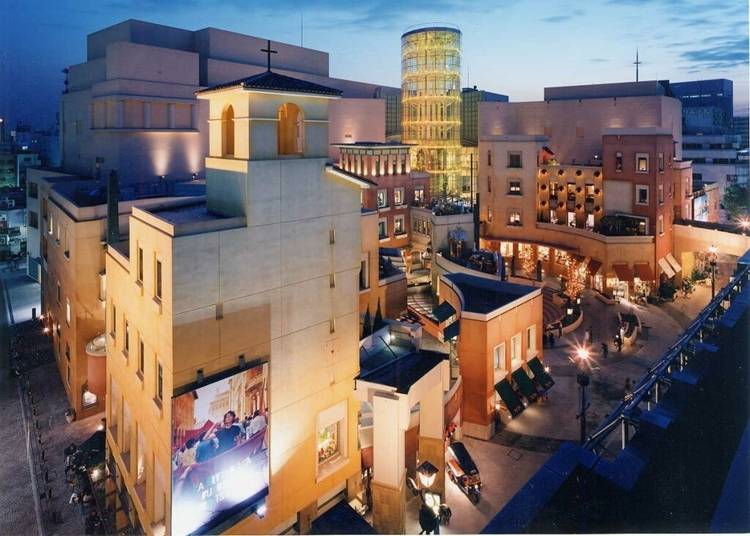 Revel in a Full Day and Night of Halloween Fun in Kawasaki!
