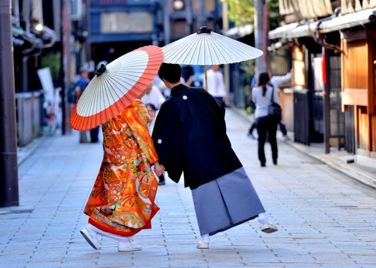 Honeymooning in Tokyo: The When and Where for Your Perfect Romantic Getaway