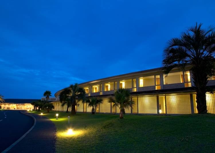 4. In the Mood for Beachfront Views? Kamakura Prince Hotel