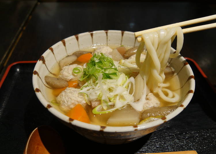 お店イチオシ!こだわりの「肉だんごうどん」
