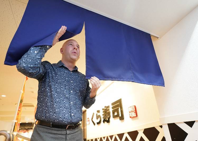 「無添 くら寿司」に初来店!アメリカ出身のティモシーさん!