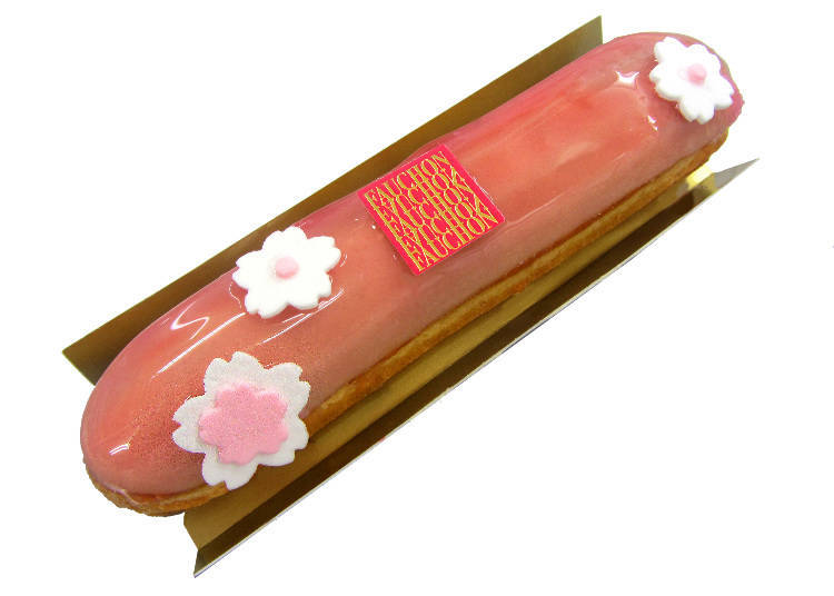 3. Fauchon Paris Le Cafe: Sugar-Crafted Flower Petals on an Unconventional "Eclair Sakura"