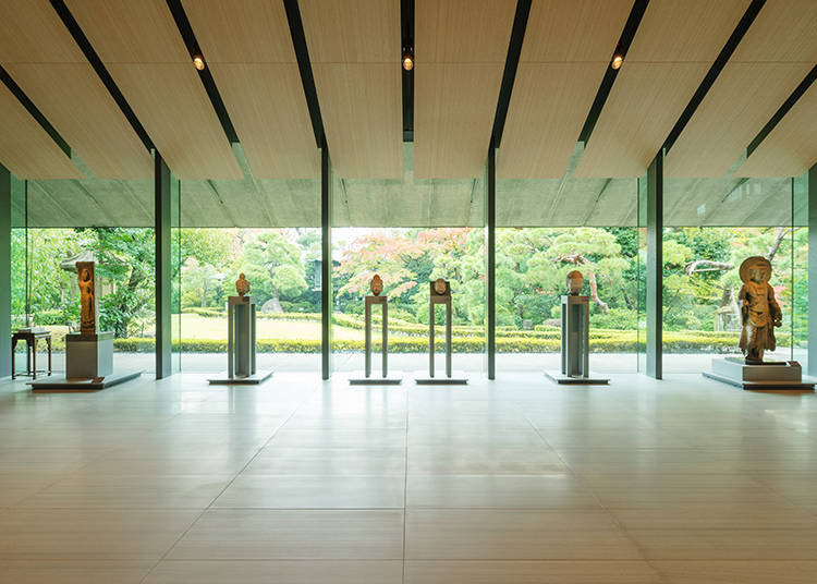 A large collection of eastern fine art
