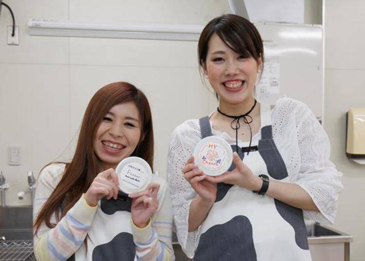 Take home the cheese you made and enjoy!