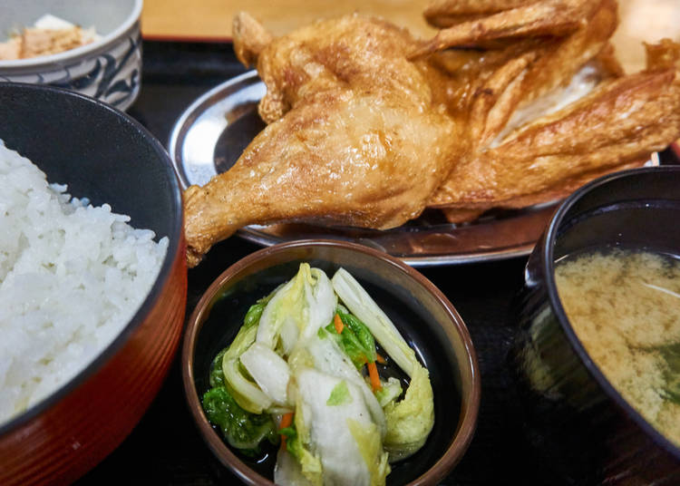 3. Wakadori hanshin age (Deep fried half-chicken)