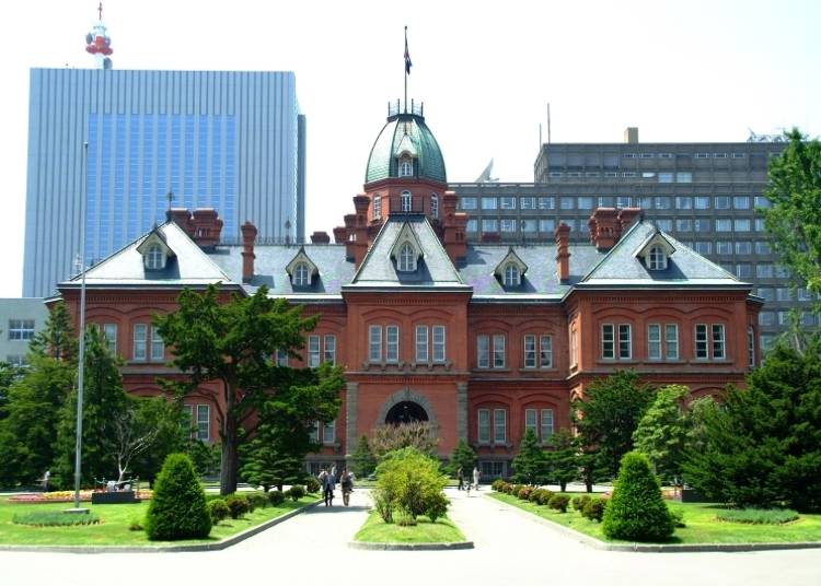 【札幌観光スポット2】「赤れんが庁舎」として親しまれている
国の重要文化財「北海道庁旧本庁舎」