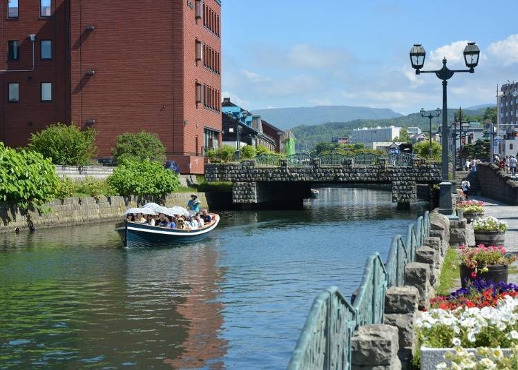 1. The First Place to Stop By: Otaru Canal