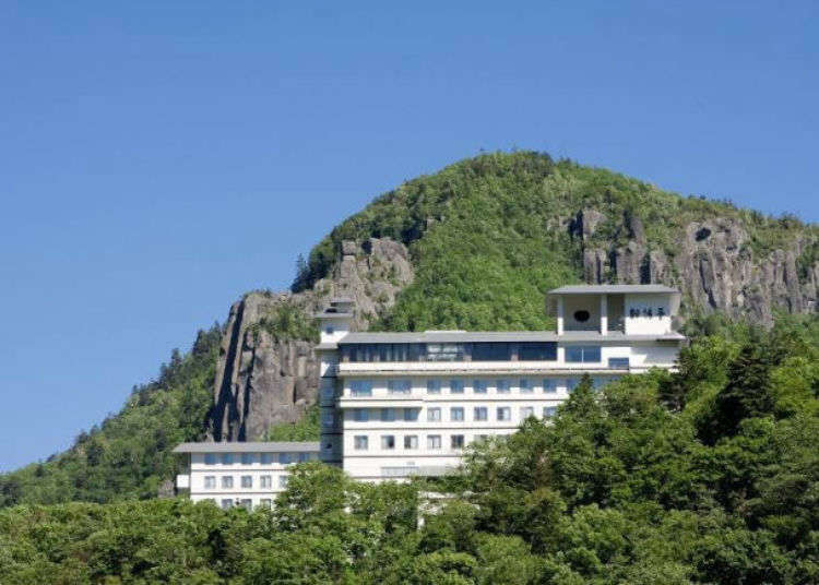 絶景風呂とおいしい食事が楽しめる!層雲峡のおすすめ温泉ホテル