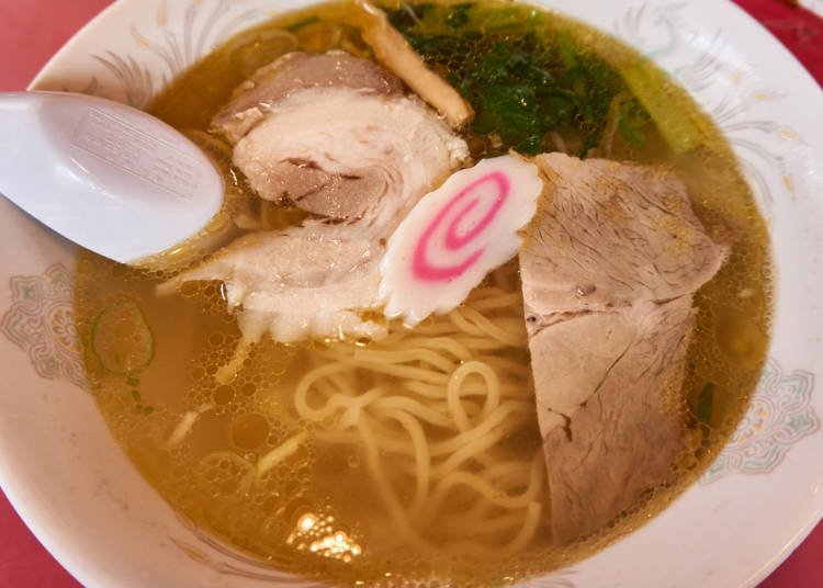 「函館拉麵」就屬清淡的鹽味口味!這是函館的標準味道