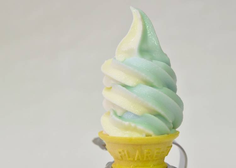 Biei Town: Aoi Ike Soft Cream - Vibrant Blue Just Like the Famous Site, Blue Pond!