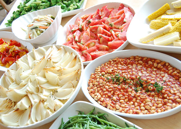 Popular Vegetable Buffet at Restaurant PRATIVO