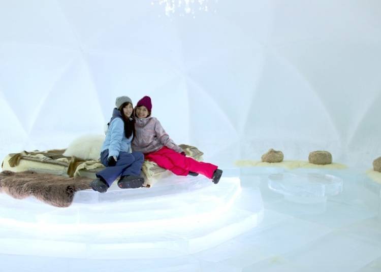 ■ At the Ice Hotel, spend the night in an unusual space surrounded by ice