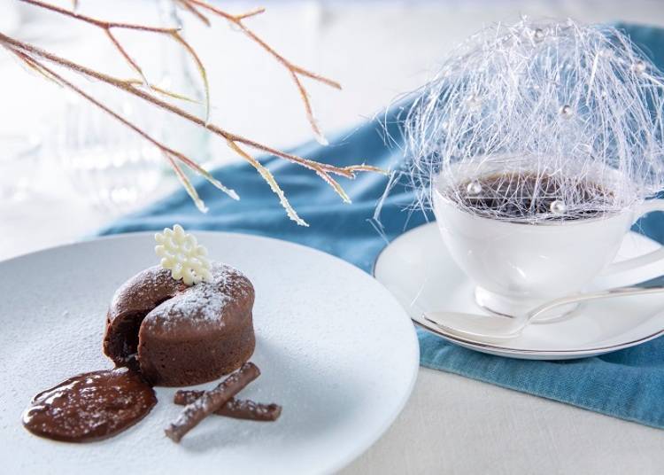 Enjoy a superb view and exclusive foods at ‘Tenbou café’