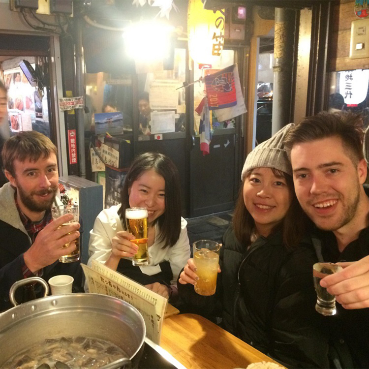Tokyo Bar Hopping Tour by Magical Trip - LIVE JAPAN ( 일본의
